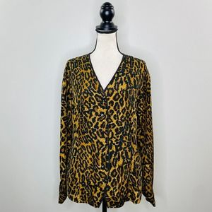 Vintage Anna and Frank Silk Animal Print Button Down Womens Large Career Casual